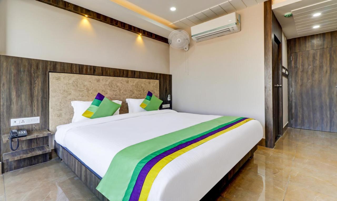 Hotel Bikalal, Биканер Экстерьер фото