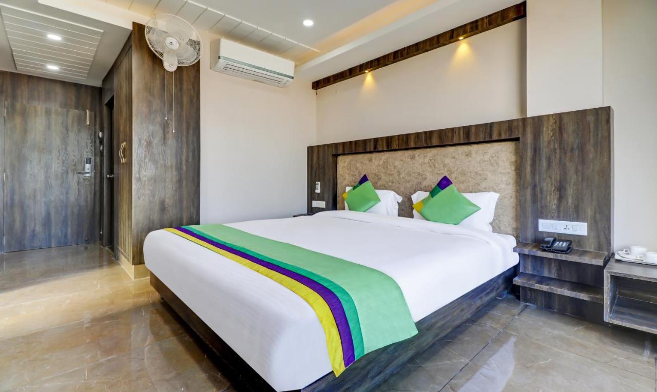 Hotel Bikalal, Биканер Экстерьер фото